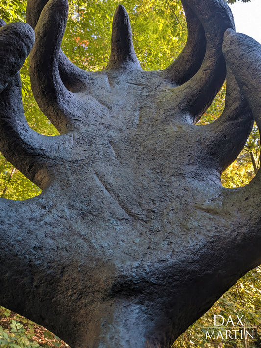 Face Hugger - Beetlejuice Sculpture