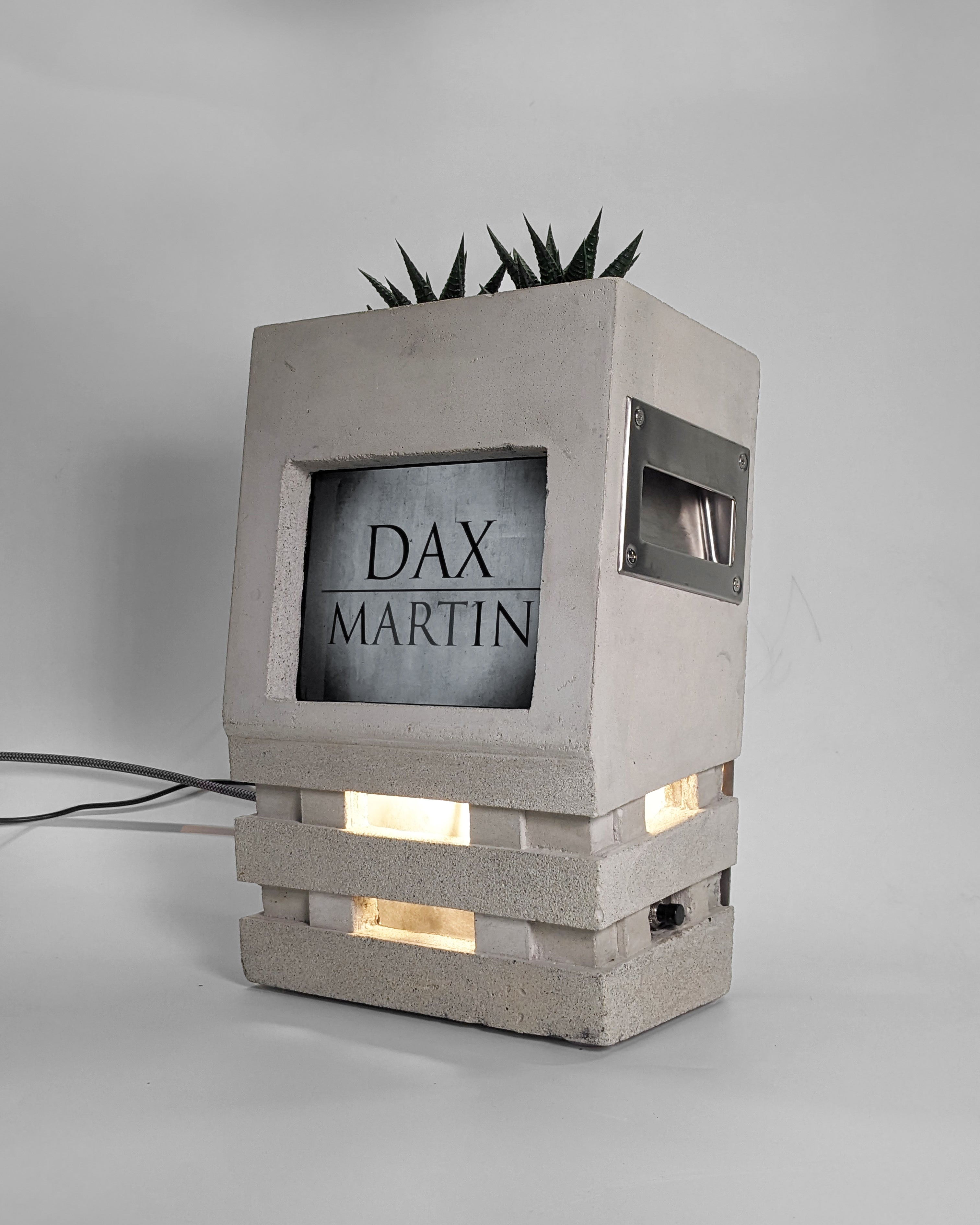 Mini-Brut Desktop Companion