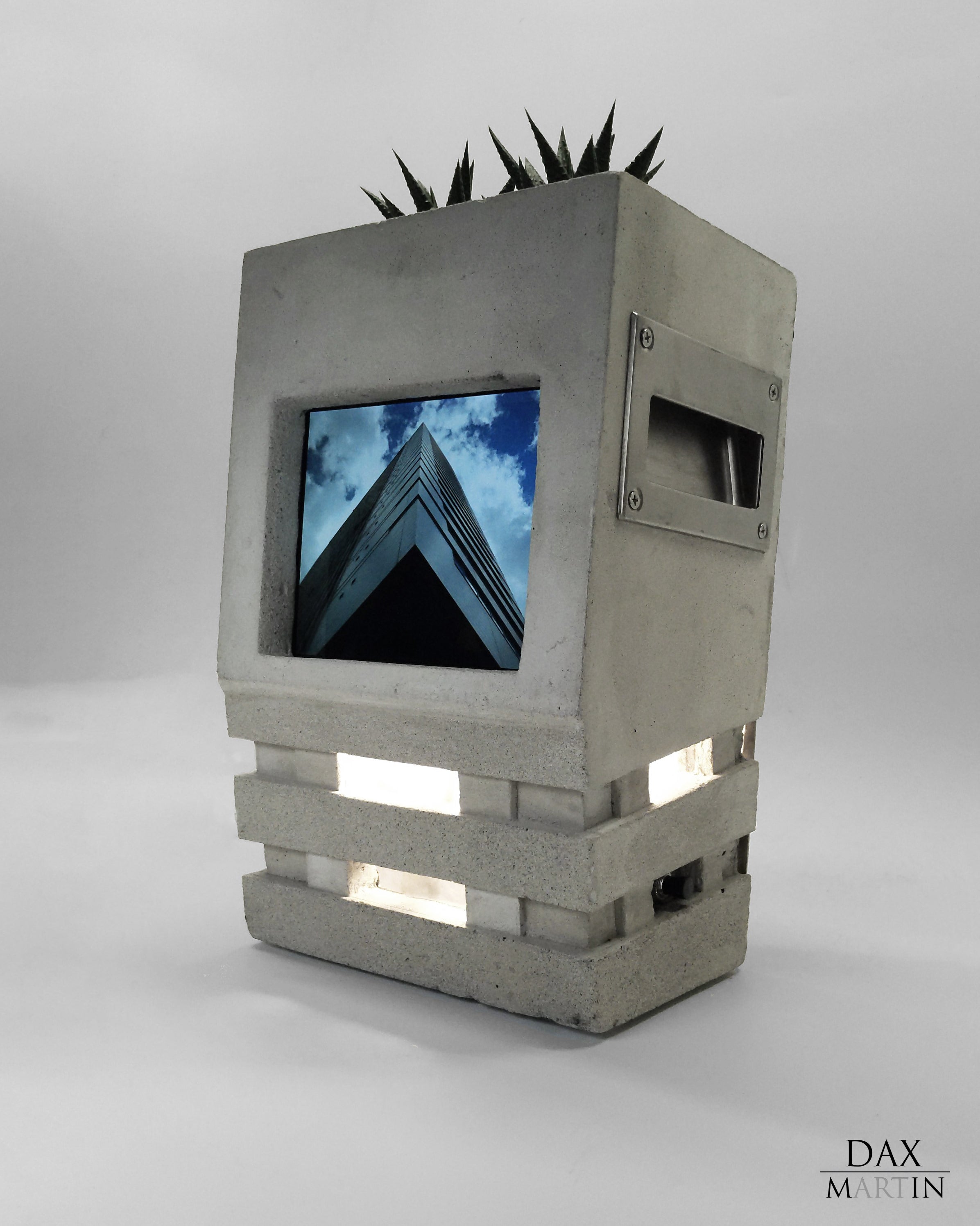 Mini-Brut Desktop Companion