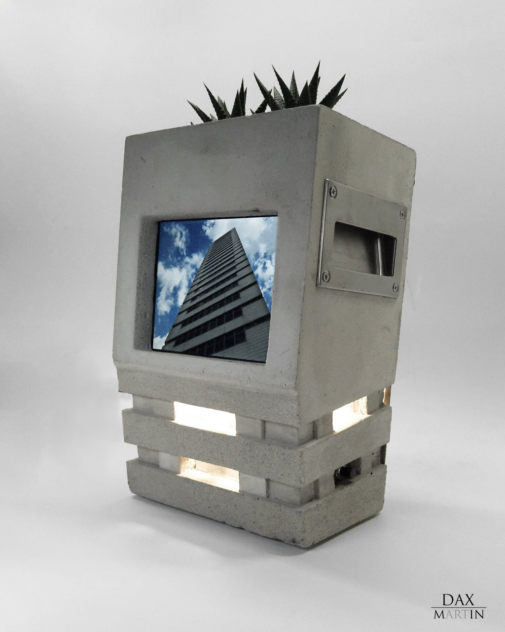 Mini-Brut Desktop Companion